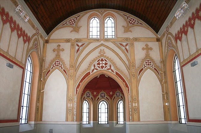 Złotów (woj. wielkopolskie) – renowacja wnętrza kaplicy cmentarnej