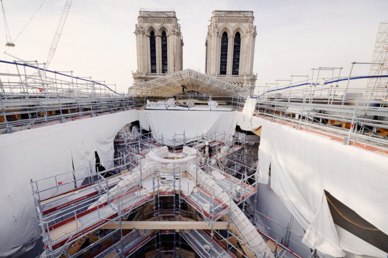 Francja – na jakim etapie jest odbudowa katedry Notre-Dame?
