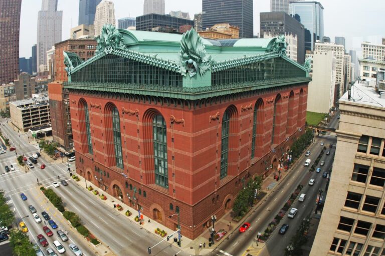 USA – gmach Harold Washington Library w Chicago