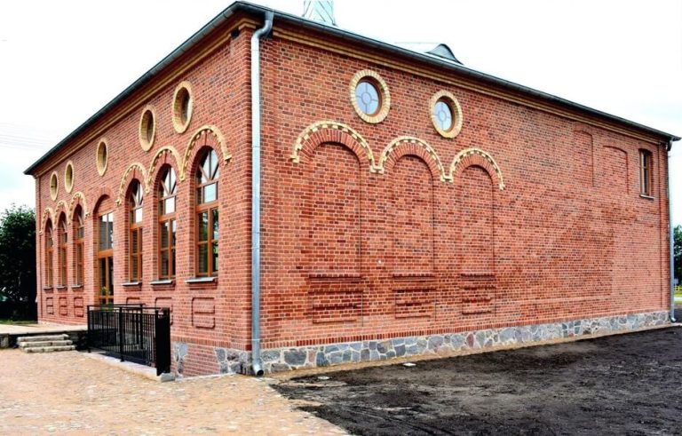 Milejczyce (woj. podlaskie) – renowacja zrujnowanej synagogi z przeznaczeniem na Gminne Centrum Kultury