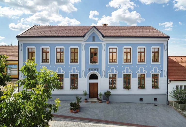 Czechy – remont przywrócił budynkowi muzeum w Kobylí dawny wygląd