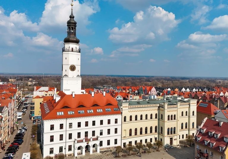 Głogów – historia zniszczenia i odbudowy ratusza