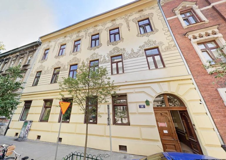 Kraków – remont z 2021 roku przywrócił kamienicy przy ul. Kochanowskiego 18 dawne piękno