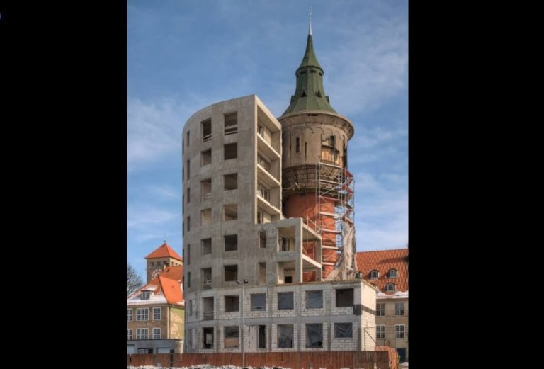 Szczytno – wieża ciśnień w końcu przestanie straszyć – miasto odkupiło nieruchomość